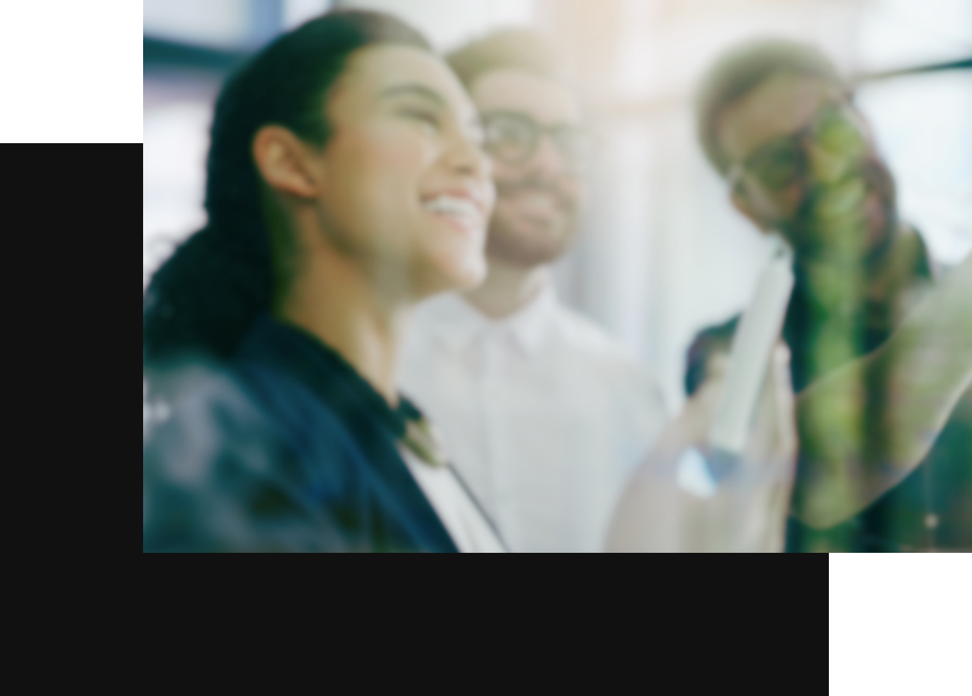 打合せをしているイメージ画像