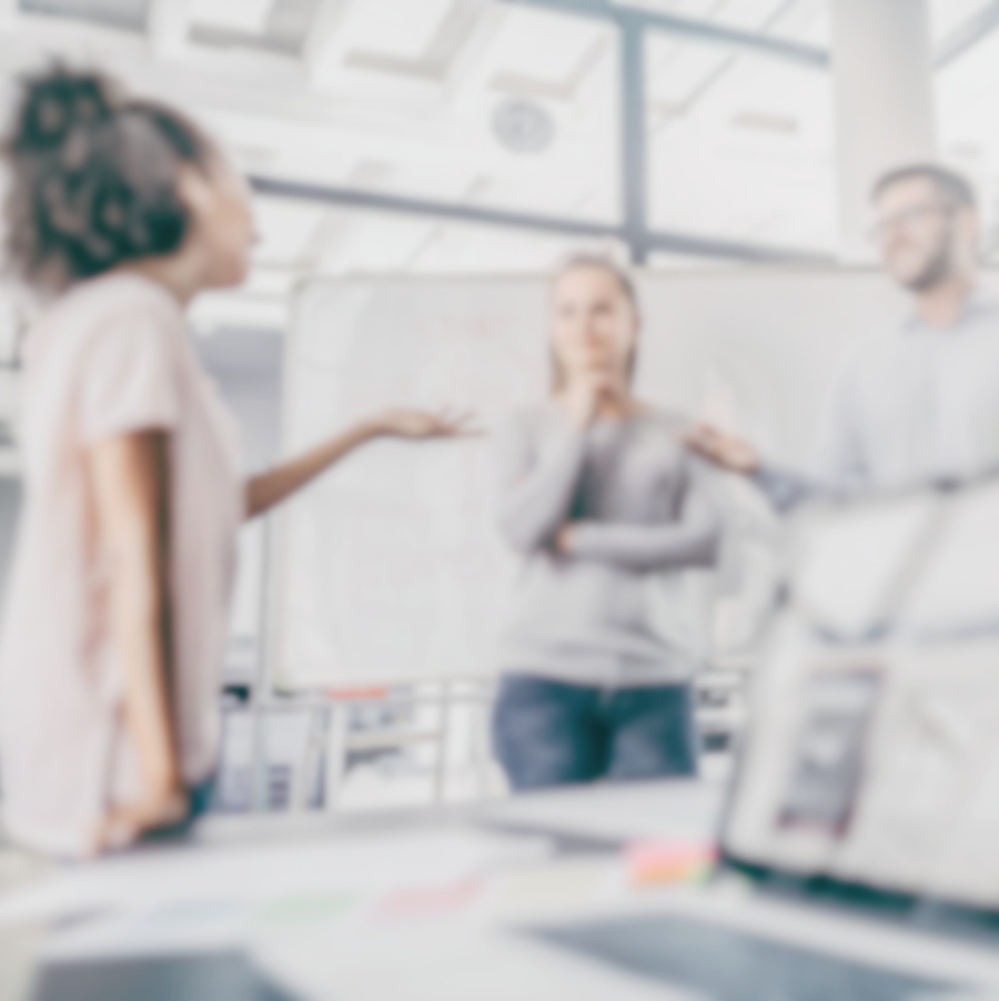 打合せをしているイメージ画像